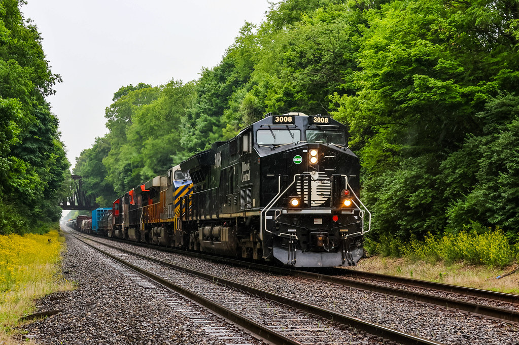 Rainy Day In Kingsbury CN M394 heads east on the South Ben… Flickr