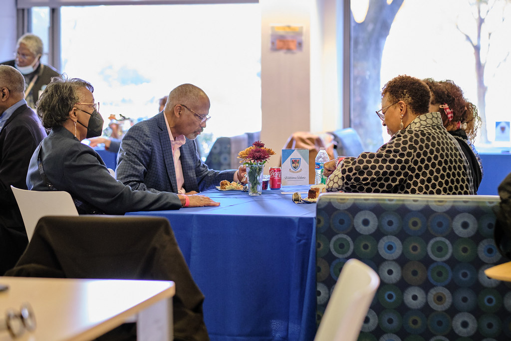 JLHF2123 Du Bois College House Flickr