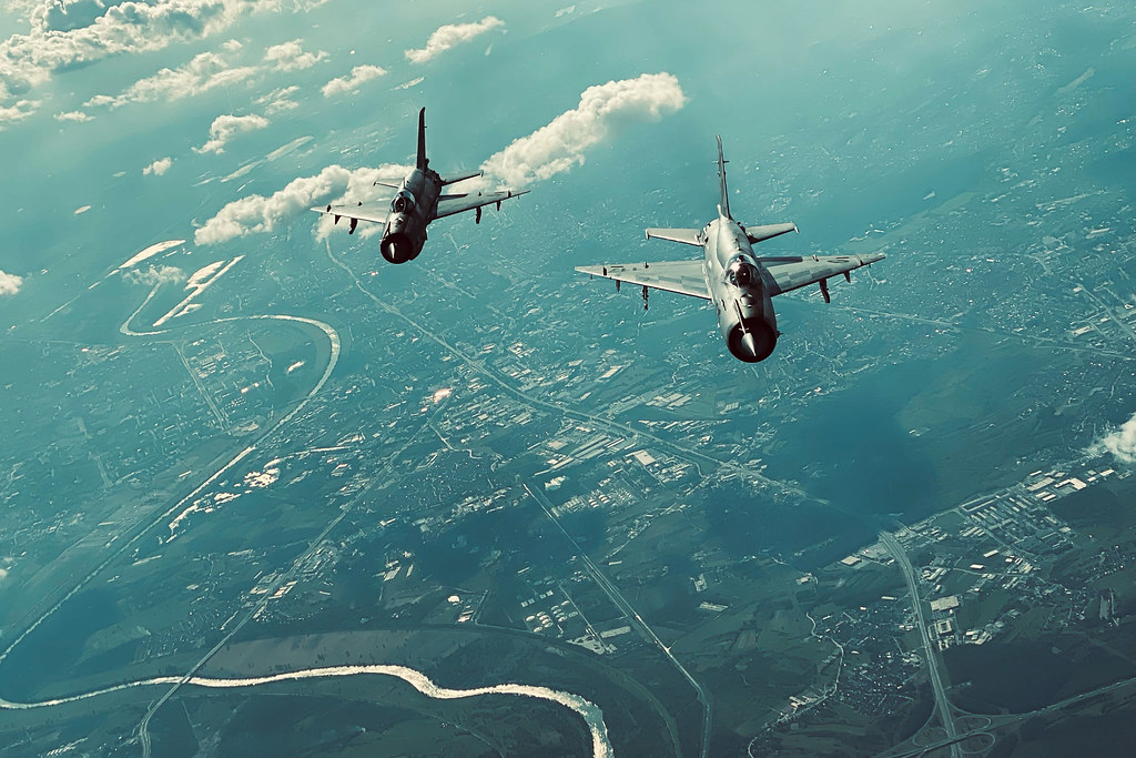 Piloti HRZa i francuskih zračnih i svemirskih snaga uvjež… Flickr