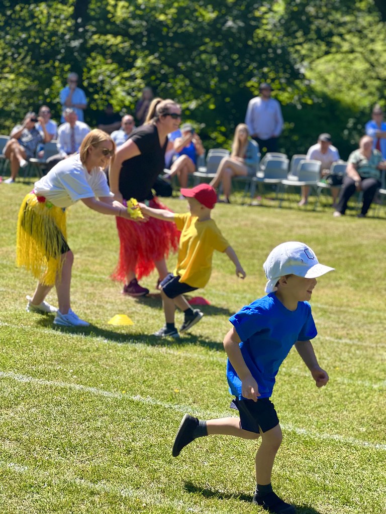 Foundation Stage Sports Day Dress Up Relay Race Dressing u… Flickr