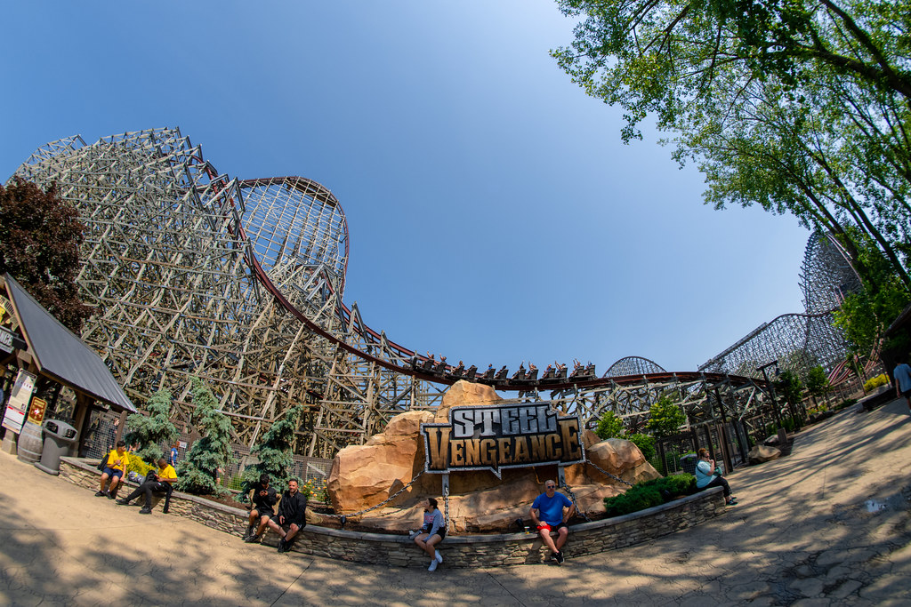 Cedar Point Erik Drost Flickr