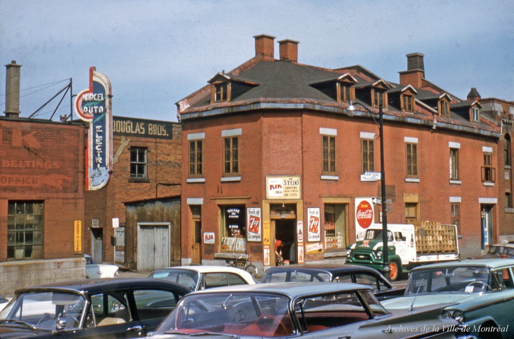 12051209 rue (JeanneMance). Mai 1959. Pho… Flickr