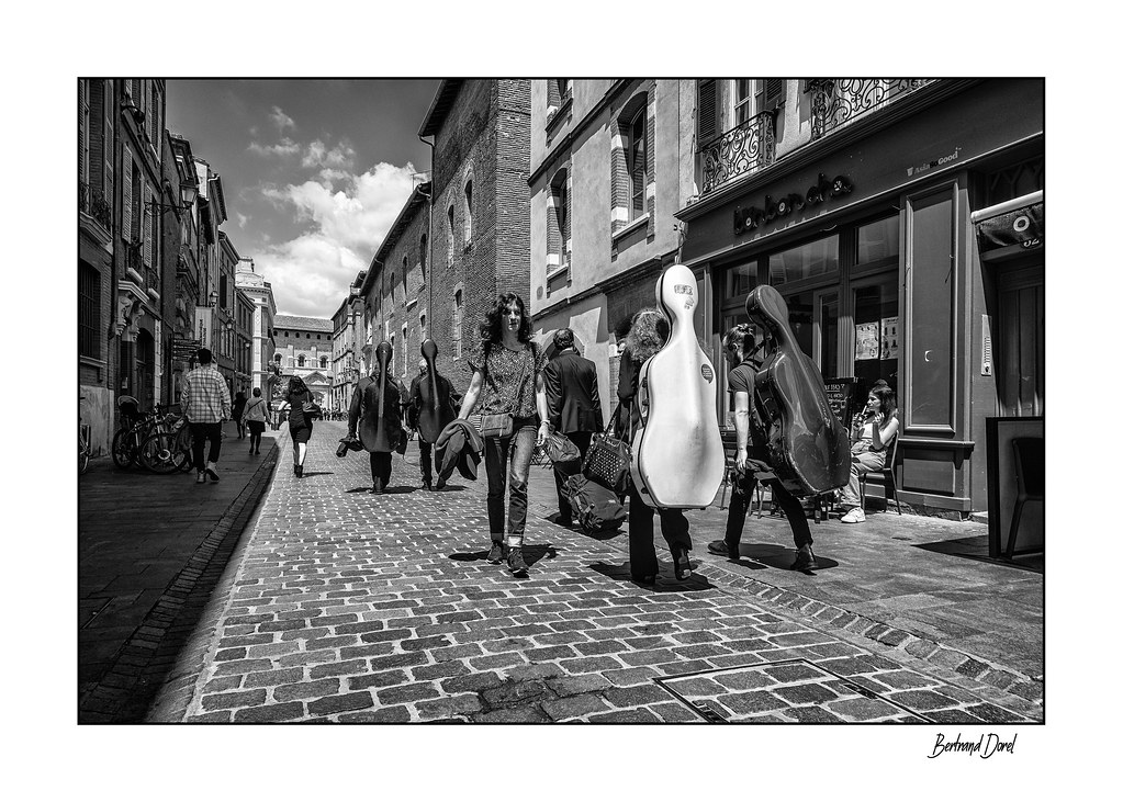 A contre courant ! BERTRAND DOREL Flickr