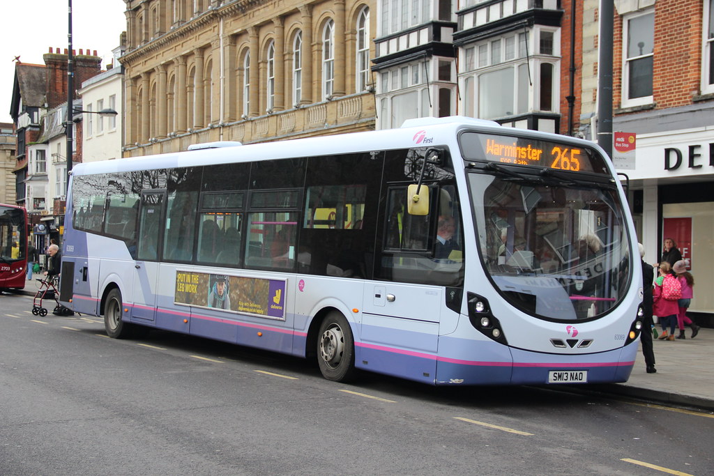 63069 SM13NAO FIRST BUS Salisbury david smith Flickr