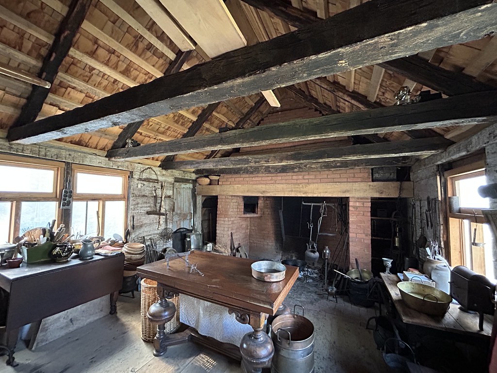 Ketcham Inn 1693 Kitchen Original kitchen area dating to 1… Flickr