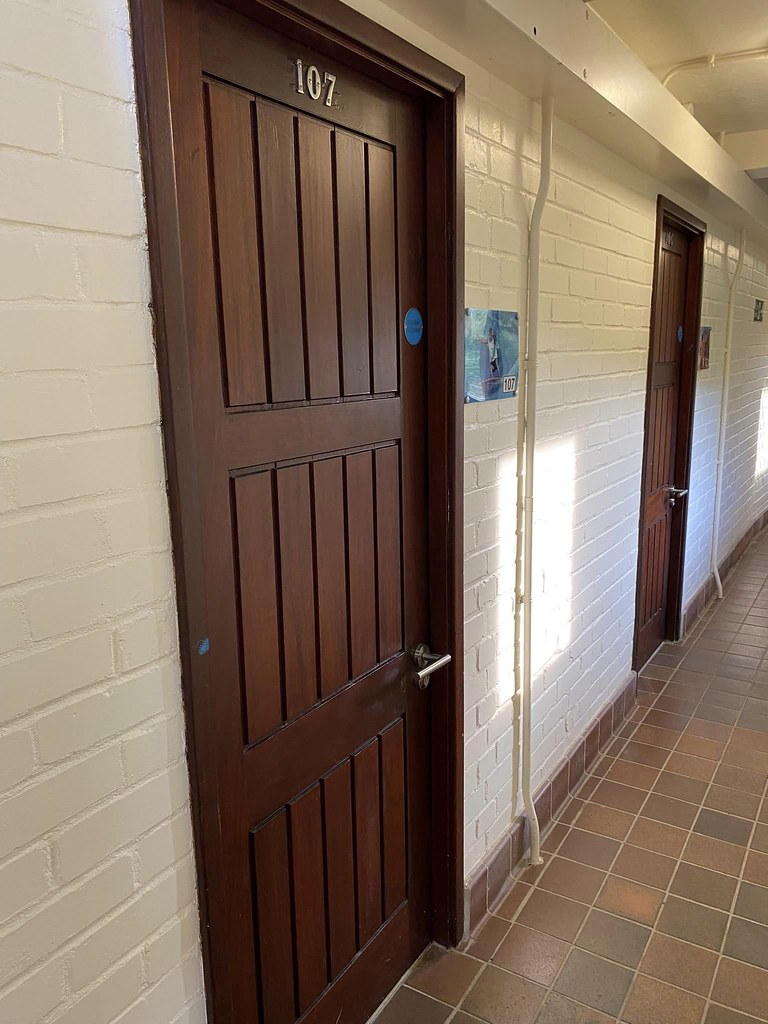 Overstrand Pods Inside the 3 story Overstrand bui… Flickr