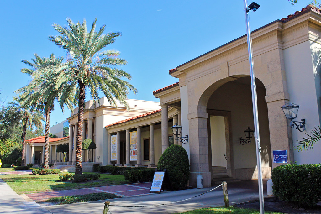 Museum of Fine Arts, St. Petersburg Art museum in downtown… Flickr