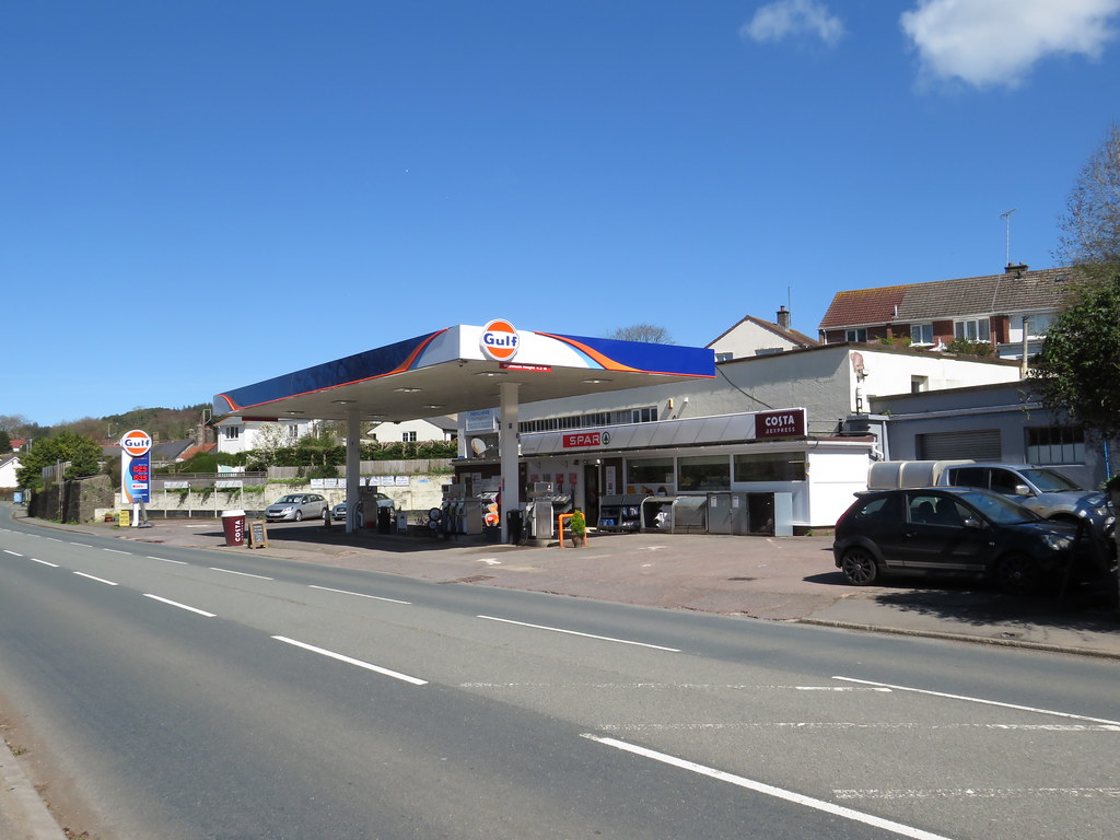Gulf Knowle Garage, Chaloners Road, Braunton, Devon EX33… Flickr