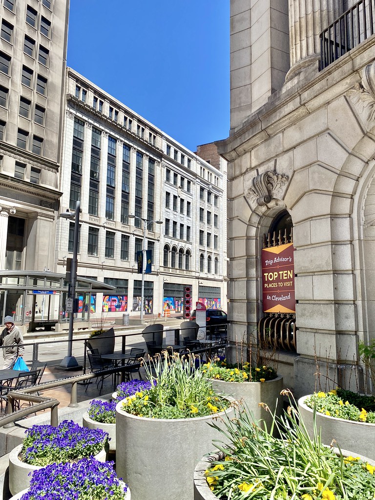 Euclid Avenue, Cleveland, OH These historic early 20th Cen… Flickr