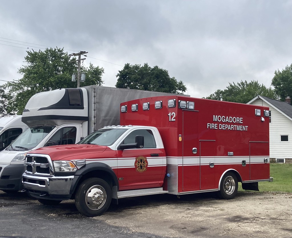 The Village Of Mogadore (Ohio) Fire Department Medic 12. 2… Flickr