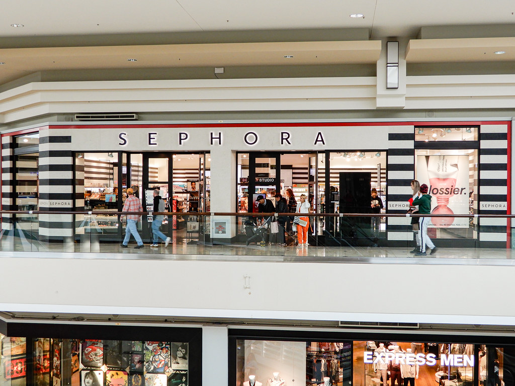 Sephora "Woodland Hills Mall" Tulsa, OK Dblackwood Flickr