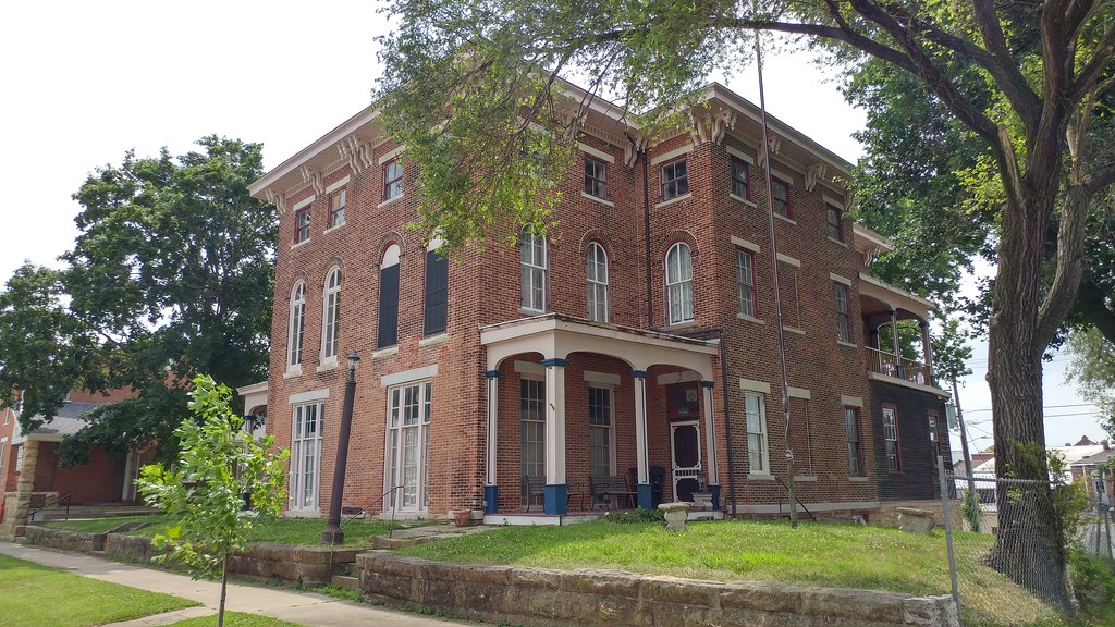 Albright House, Fort Madison, IA **Albright House** Nati… Flickr