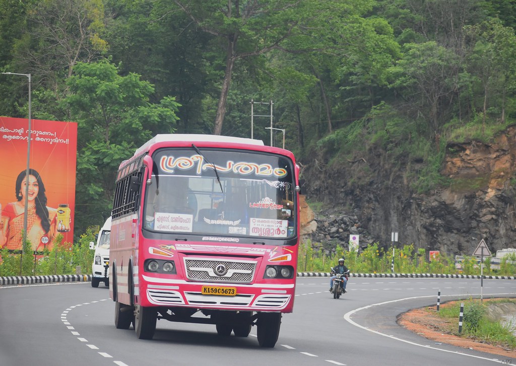 SREE PADHMAM KL 59 C 5673 THRISSUR ELANAD PAZHAYANNUR LSOS… Flickr