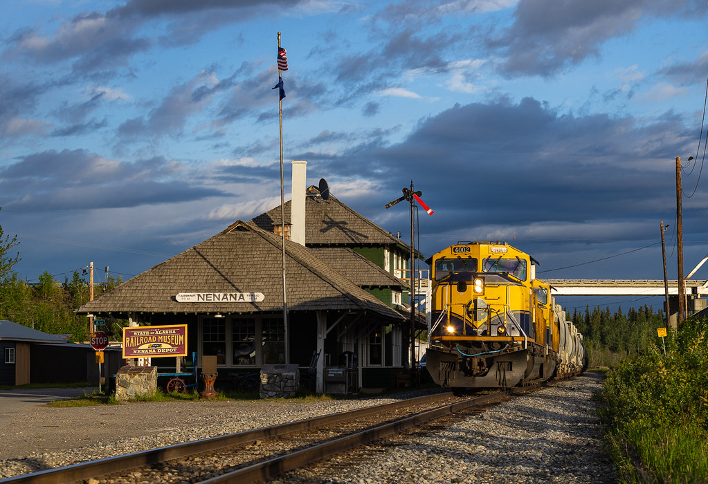 Nenana, Alaska The Alaska Railroad's overnight Anchorage t… Flickr