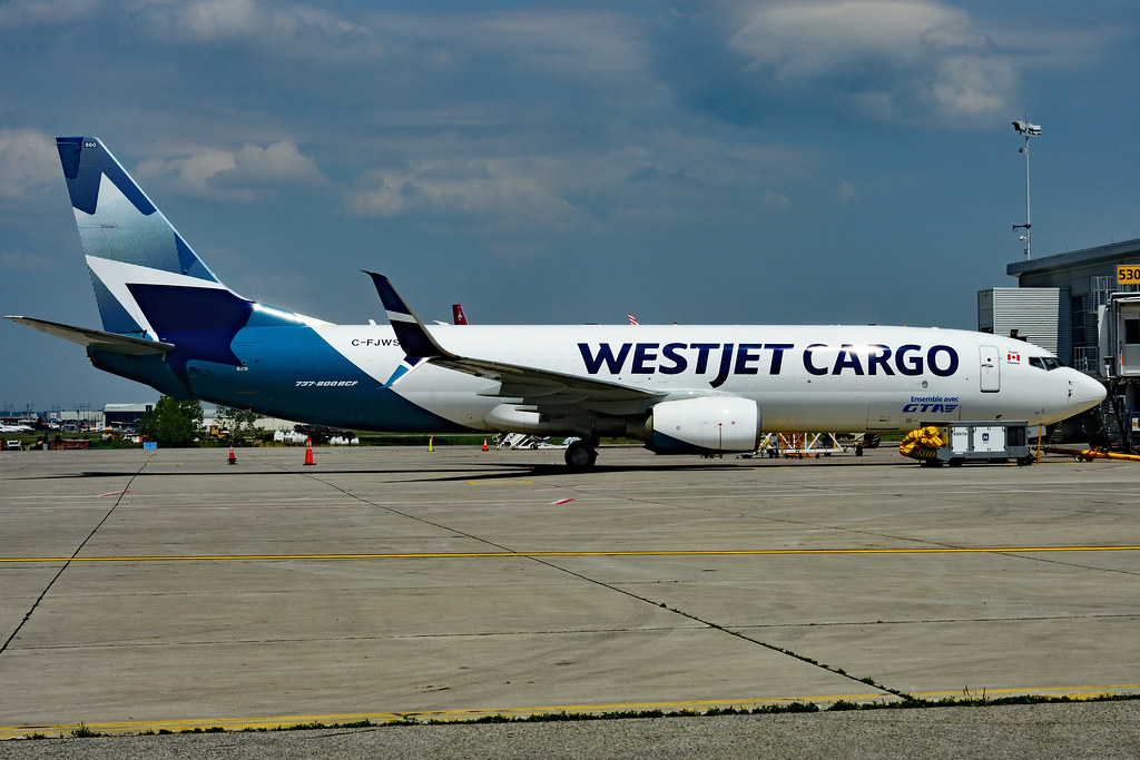 CFJWS (WestJet CARGO) CFJWS Boeing B7378K5/F WestJ… Flickr