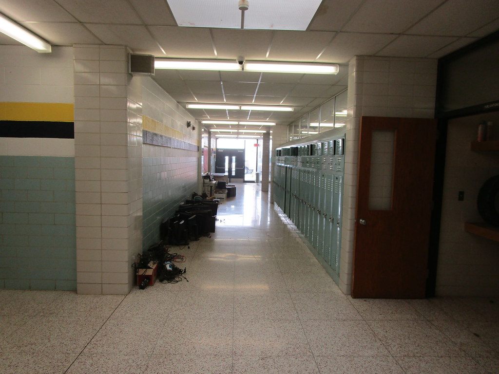 20230628 Hillsdale High School Jeromesville Ohio auction… Flickr