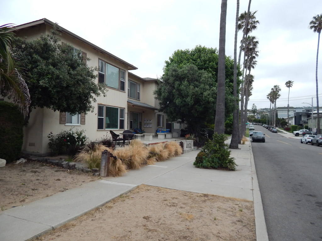 Homes near Riviera Village, Redondo Beach Wednesday Flickr