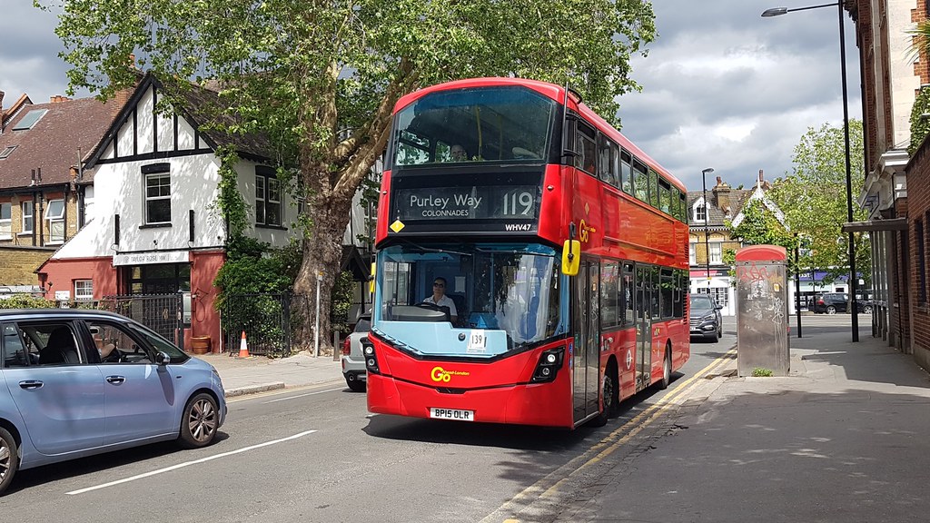 Warham Road, South Croydon GoAhead's WHV47 on the 119 to … Flickr