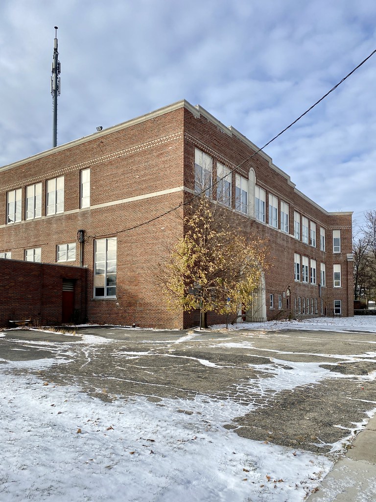 Old Lake Orion High School, Elizabeth Street and Lapeer St… Flickr