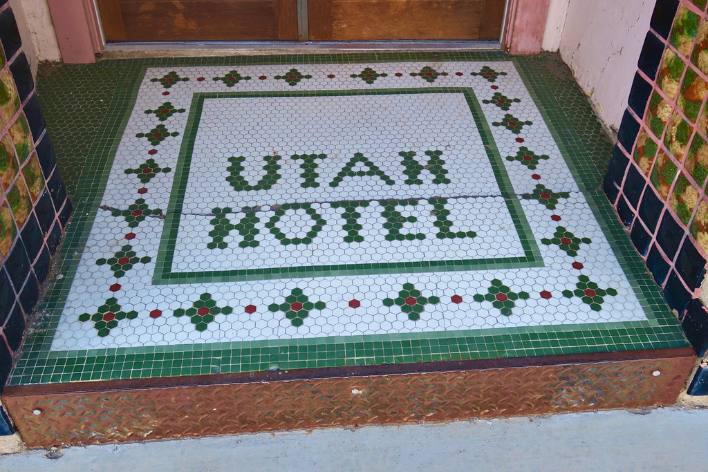 Utah Hotel, Helper, UT Tiled entrance to the former Utah H… Flickr