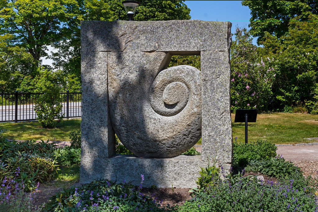 Granite sculpture Fossil in central Brastad Granite sculpt… Flickr