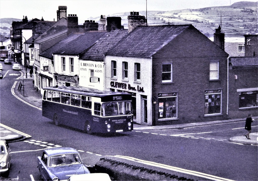 Wales Caerphilly Leyland bus Bedwas & Machen 7 YWO121J L… Flickr