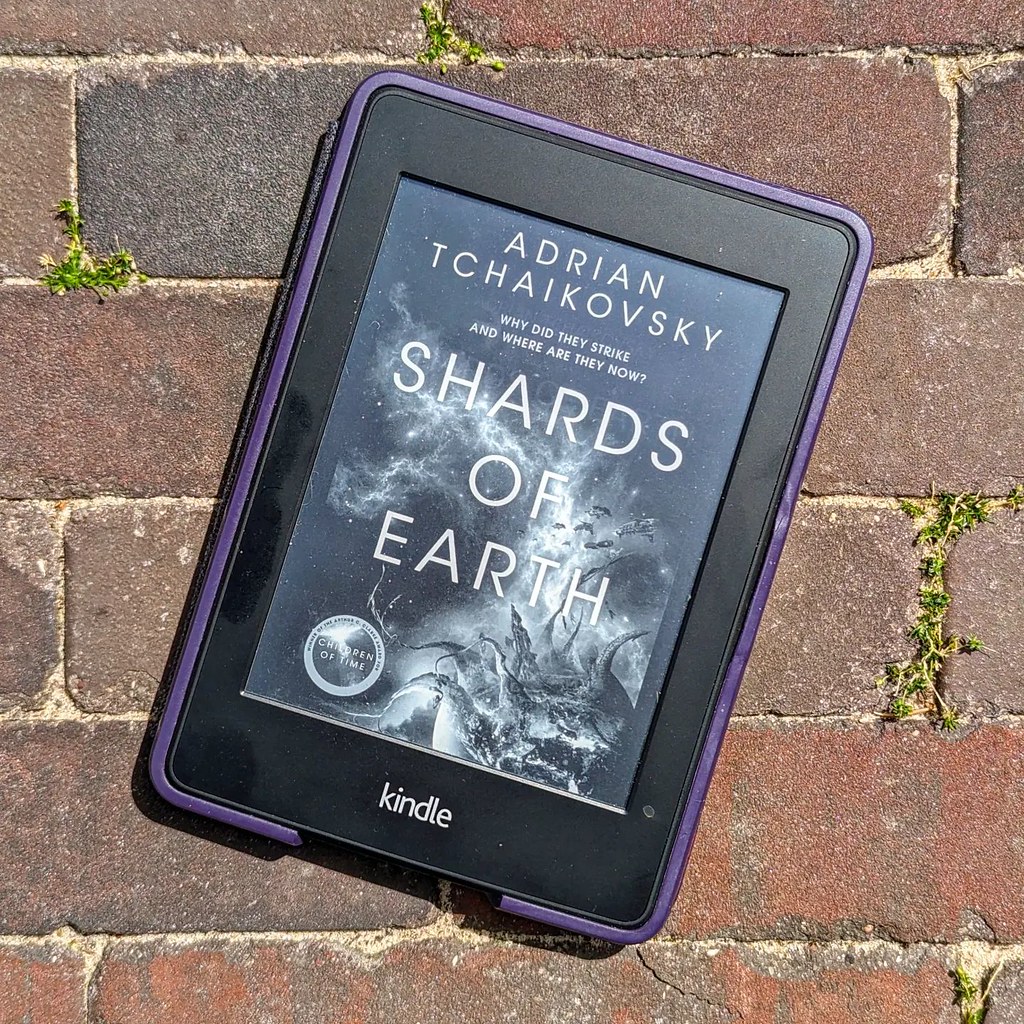 Shards of Earth Adrian Tchaikovsky Although itself riffing… Flickr