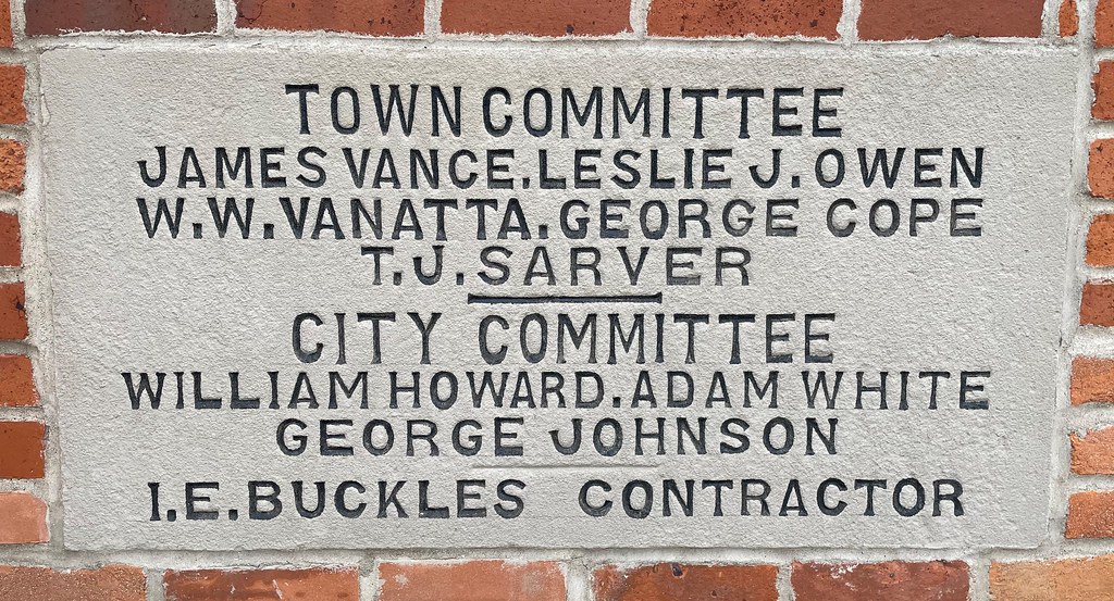Le Roy, Illinois Town and City Hall Cornerstone Built in 1… Flickr