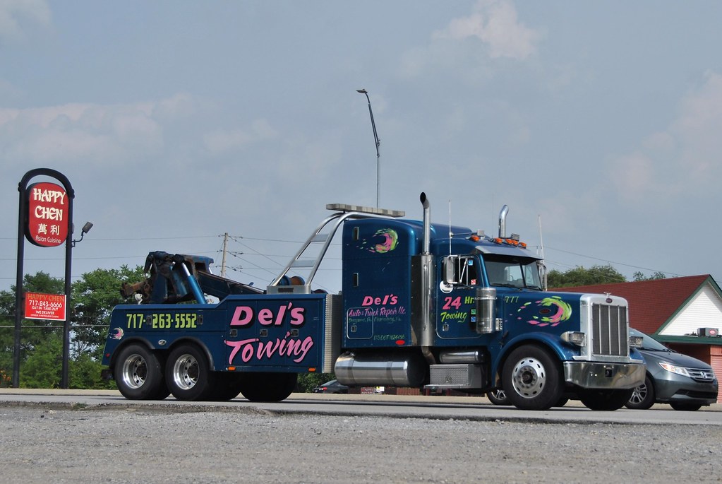 Del's Auto & Truck Repair LLC Peterbilt 379119 TruckersWithCameras