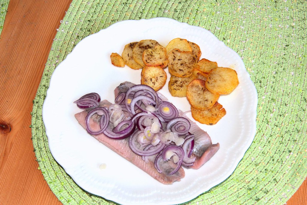 Matjes mit Bratkartoffeln GJVBy Flickr