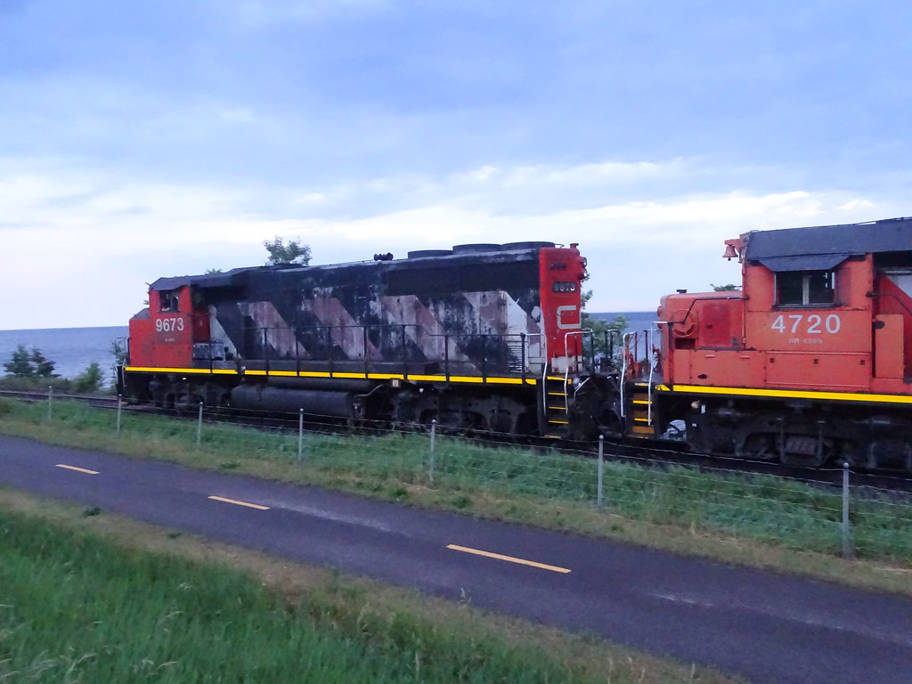 CN NB ? WB ? Roberval PQ photo 5 Stumbled upon this train … Flickr