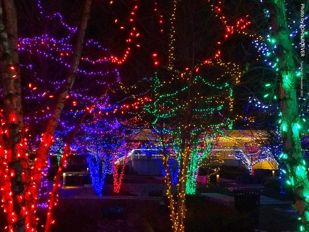 Holiday Lights at Guthrie Green, 27 Dec 2022 Holiday Light… Flickr