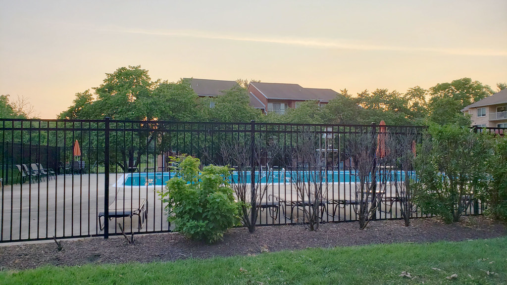 Willowdale Crossing Apartments 2 via Willowdale Drive & Li… Flickr