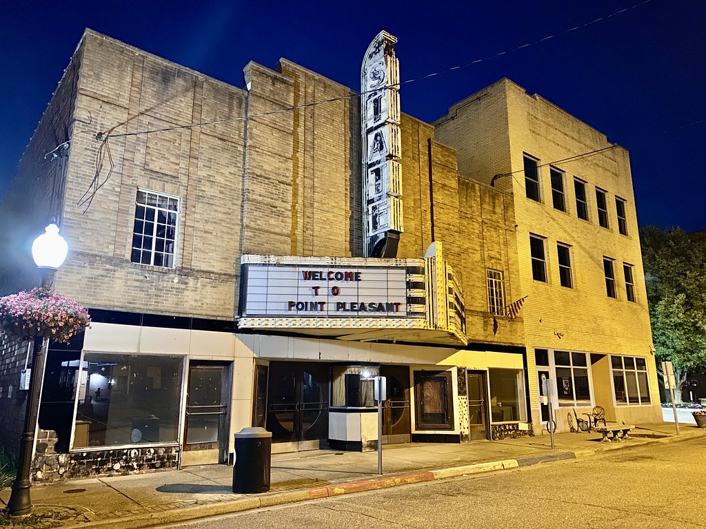 State Theatre, Main Street, Point Pleasant, WV Built in 19… Flickr