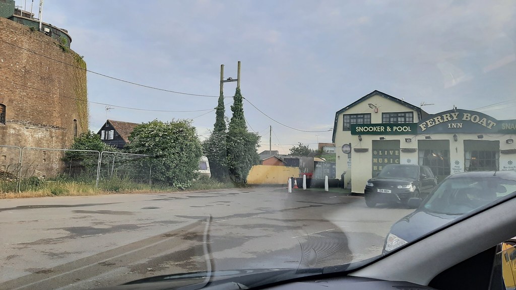 Point Clear Bay, St Osyth an across to Brightlingsea, Esse… Flickr