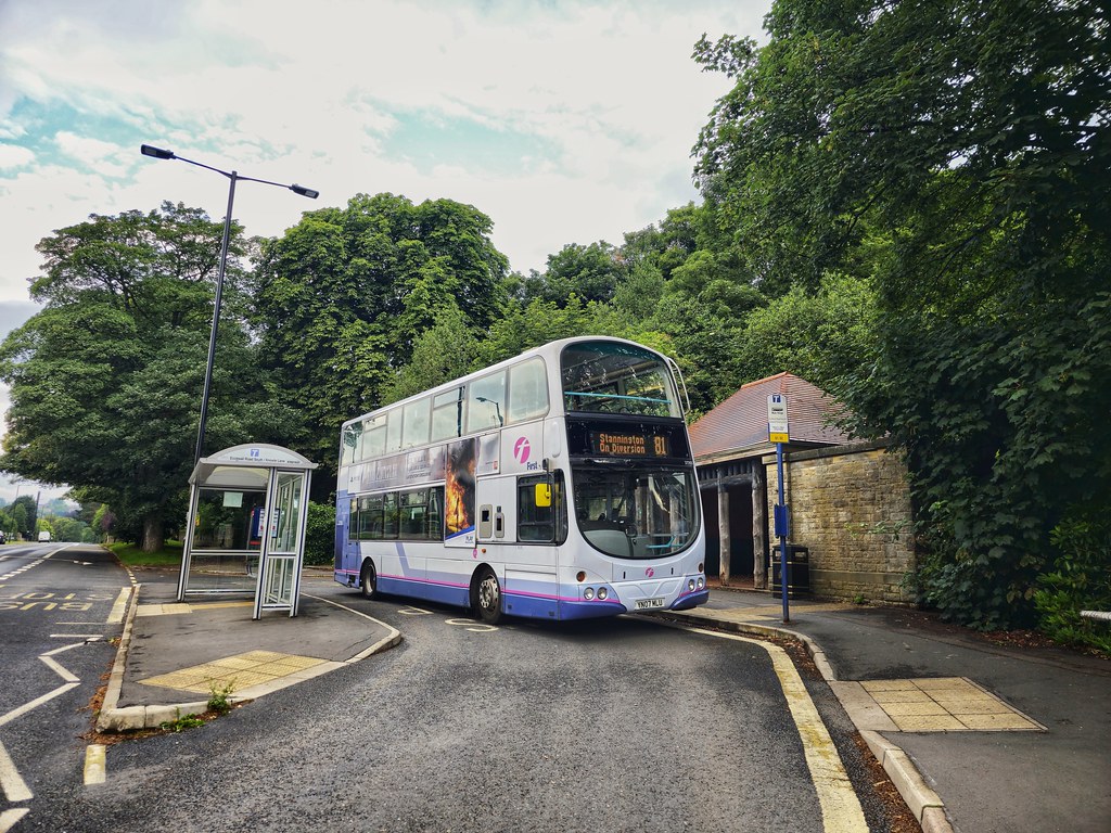 First Sheffield 37265 YN07 MLU Service 81 Knowle Lane, She… Flickr