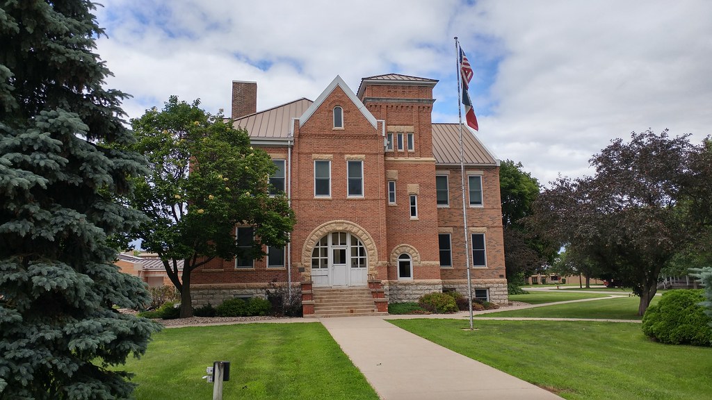 Worth County Courthouse, Northwood, IA **Worth County Cour… Flickr