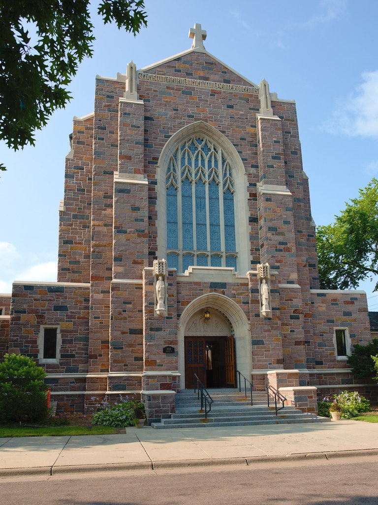St. Paul neighborhood MacalesterGroveland In the summer … Flickr