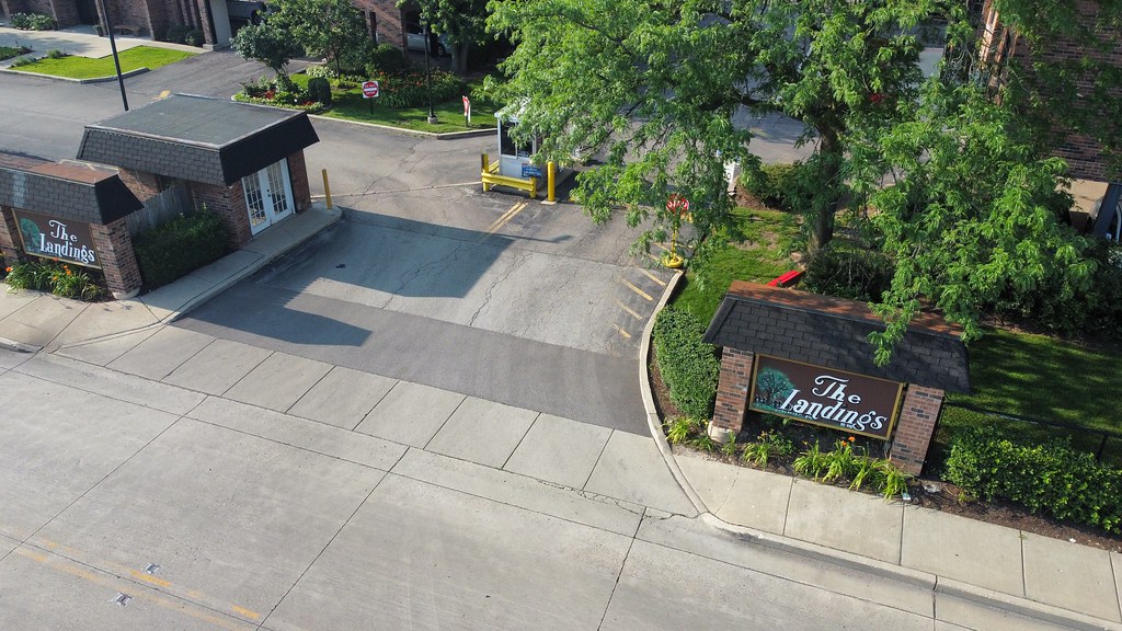 landings lane desplanes Illinois Photos taken July 18. Flickr