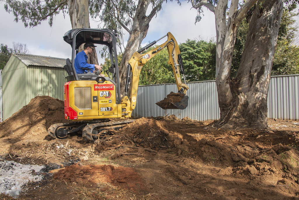 Excavator2 RedMack Equipment Hire Mudgee Flickr