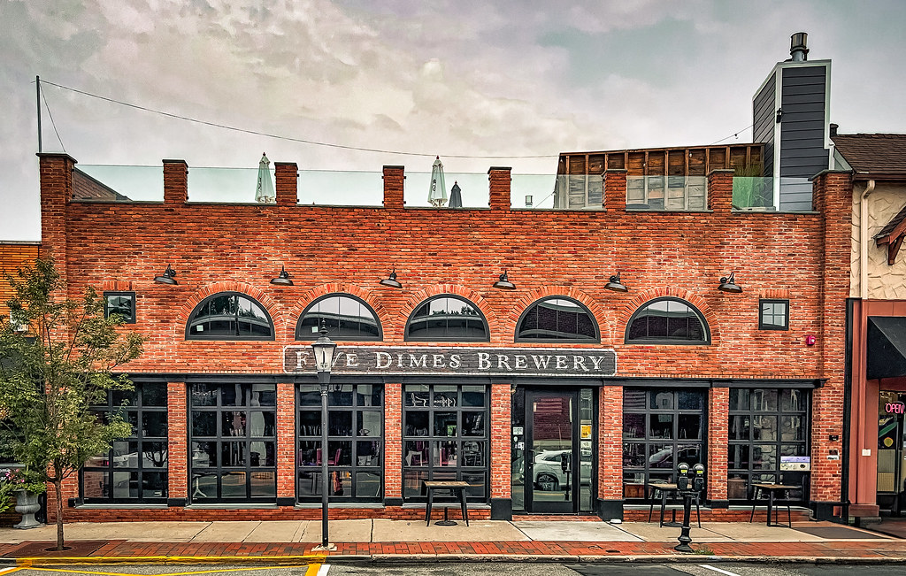Five Dimes Brewery Westwood, NJ. Shot an an iPhone 13 Pro.… Lenny