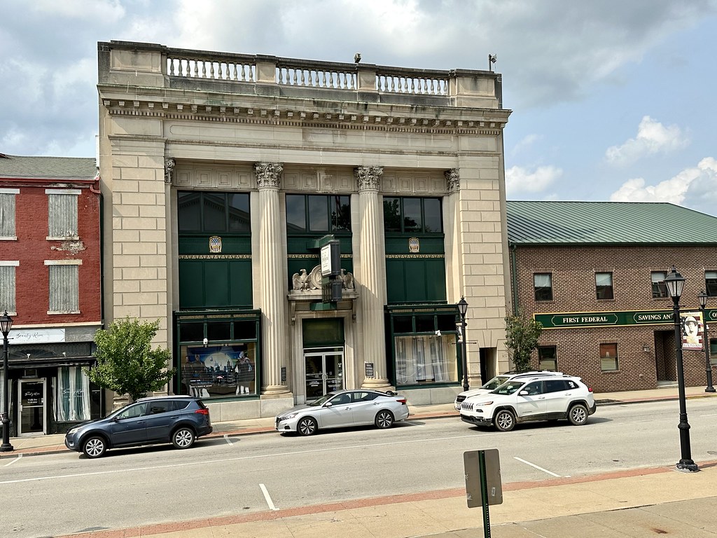 Bank Building. Waynesburg, Pennsylvania. devtmefl Flickr