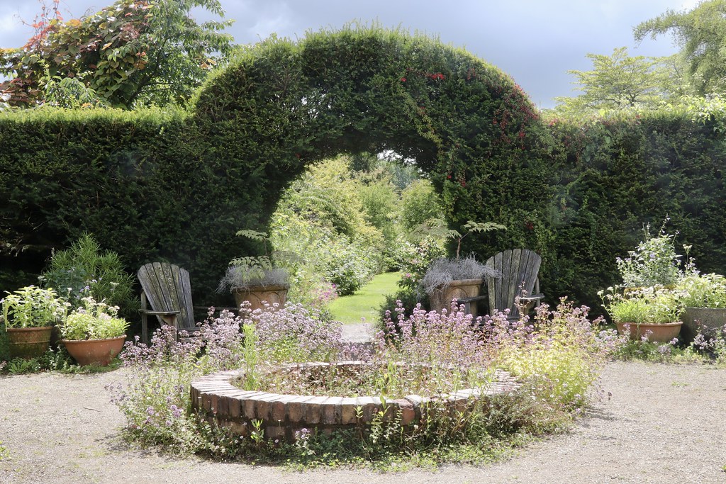 Lismore Castle Gardens Lismore Castle Gardens in County Wa… Flickr