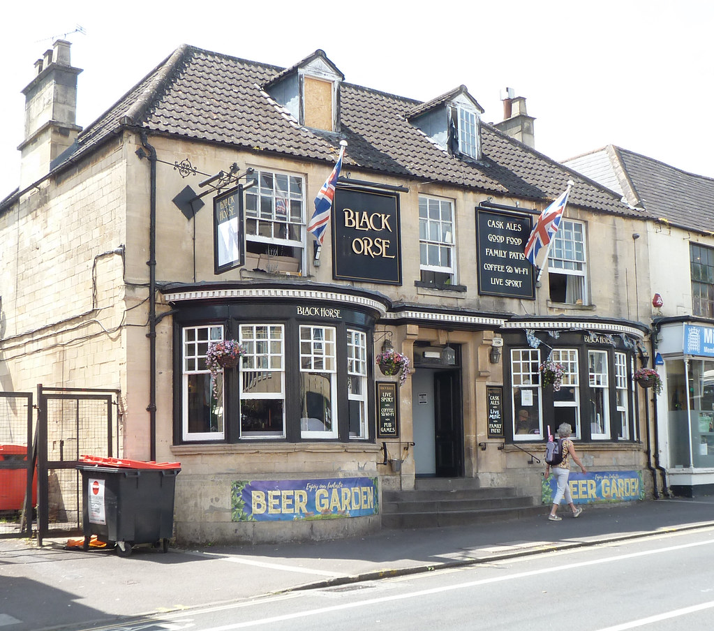 Black Horse, Chippenham. 2023 New Road, Chippenham, Wilt… Flickr