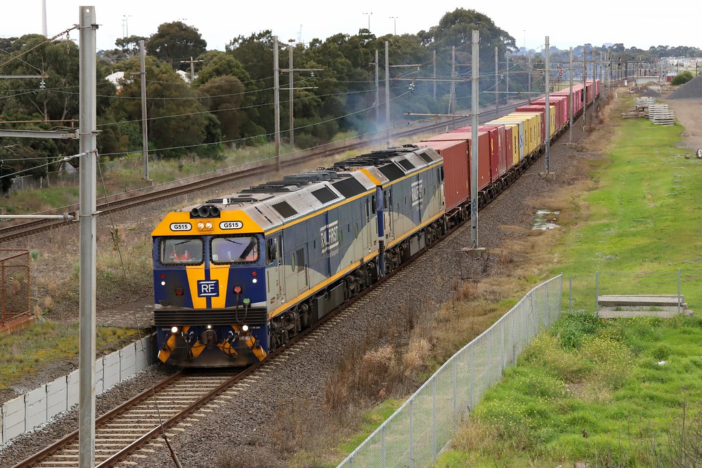 G515 G512 9173 Paisley 24/7/23 QUBE's 9173 Ultima freight … Flickr