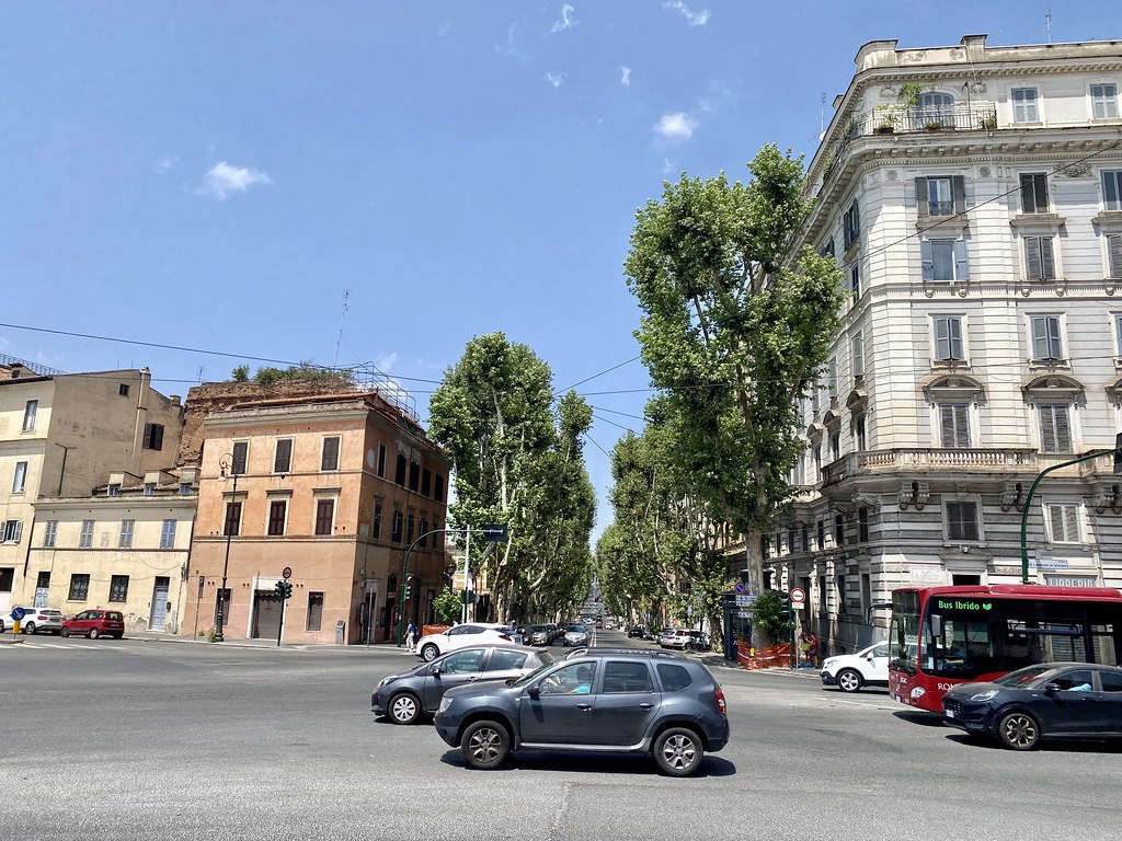 Looking Towards Via Merulana Roma Kalboz Flickr