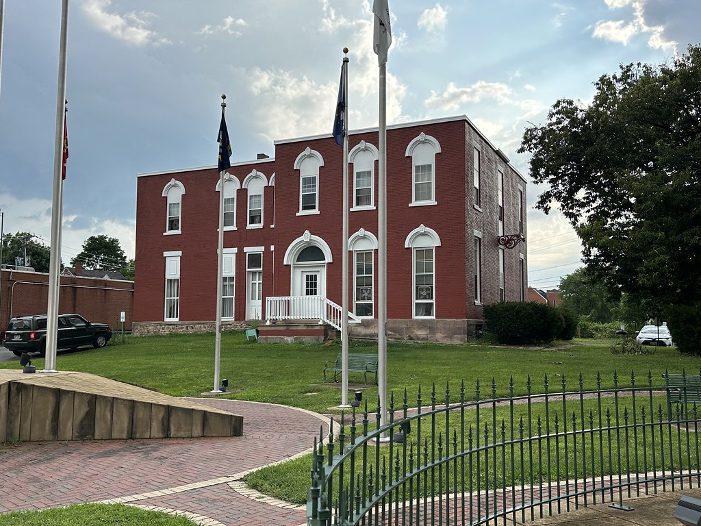 Geneva, Ohio. devtmefl Flickr