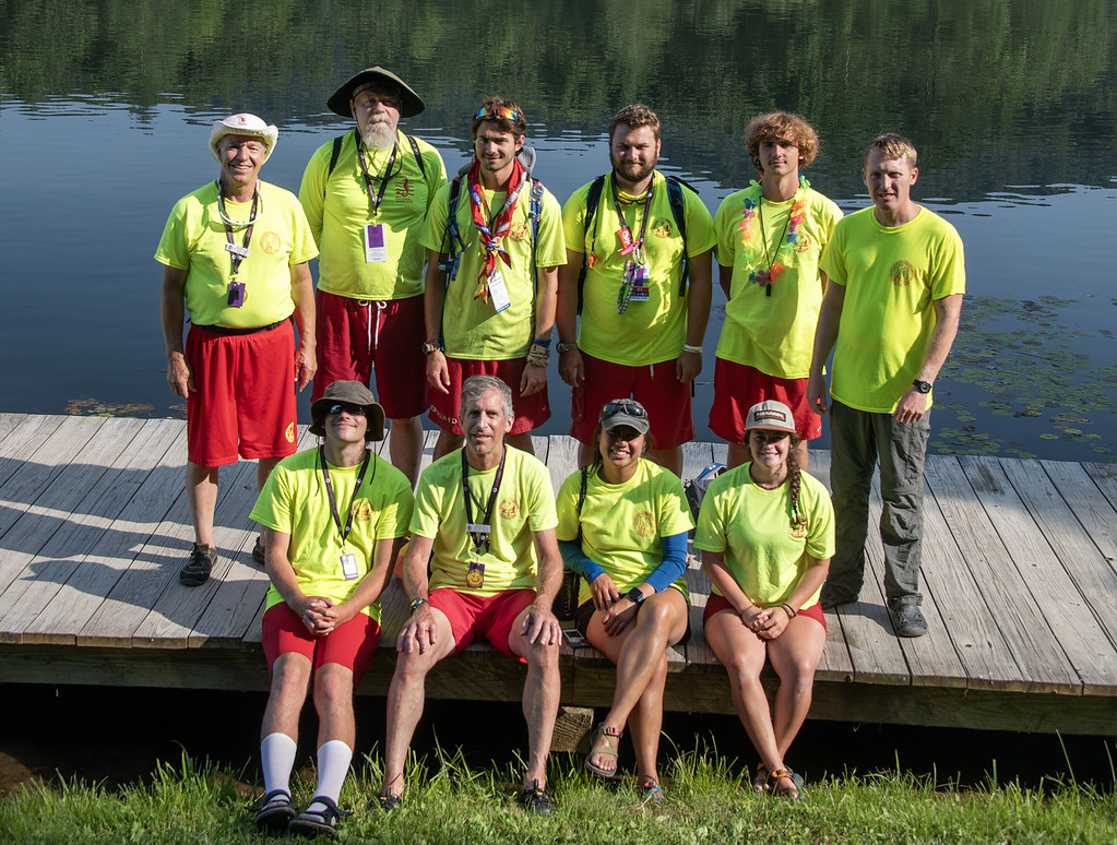 goodrich lake Kayaking and paddleboard staff pose for a gr… Flickr