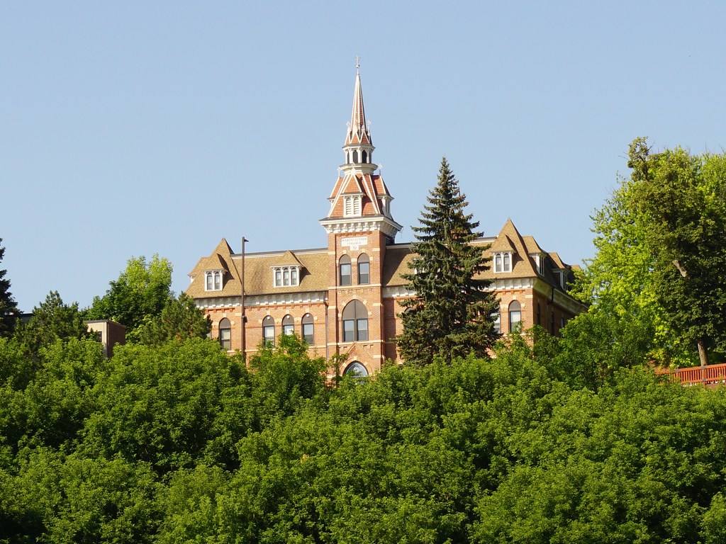 Old Main, Dr. Martin Luther College, New Ulm, MN **Old Mai… Flickr
