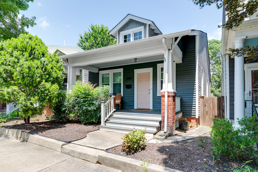 3208 Parkwood Ave Flickr